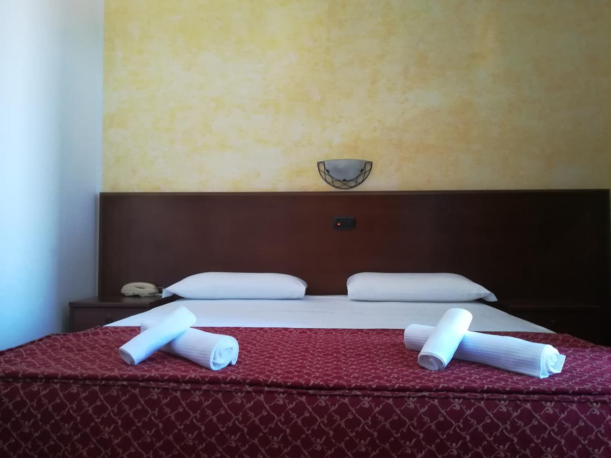 Aniana 3* Massignano